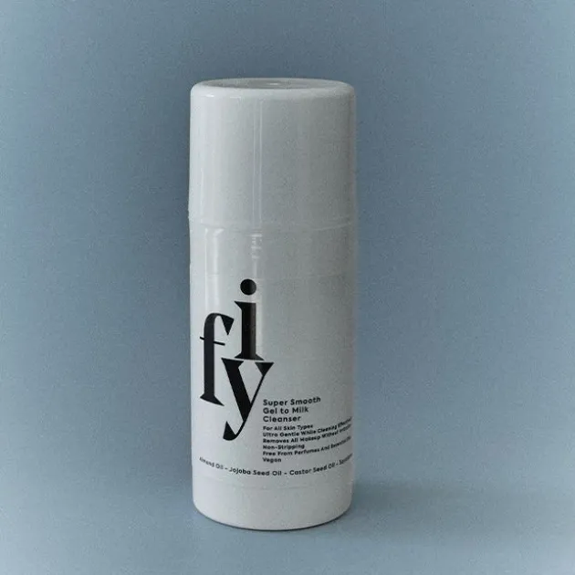 FYI Cosmetics Nettoyant-démaquillant Super Smooth Gel-to-Milk - 100 ml